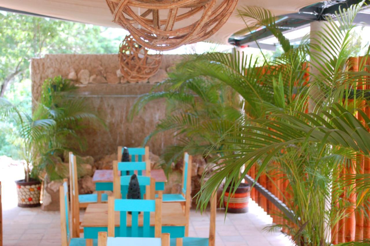Axkan Tulum Pueblo Buitenkant foto