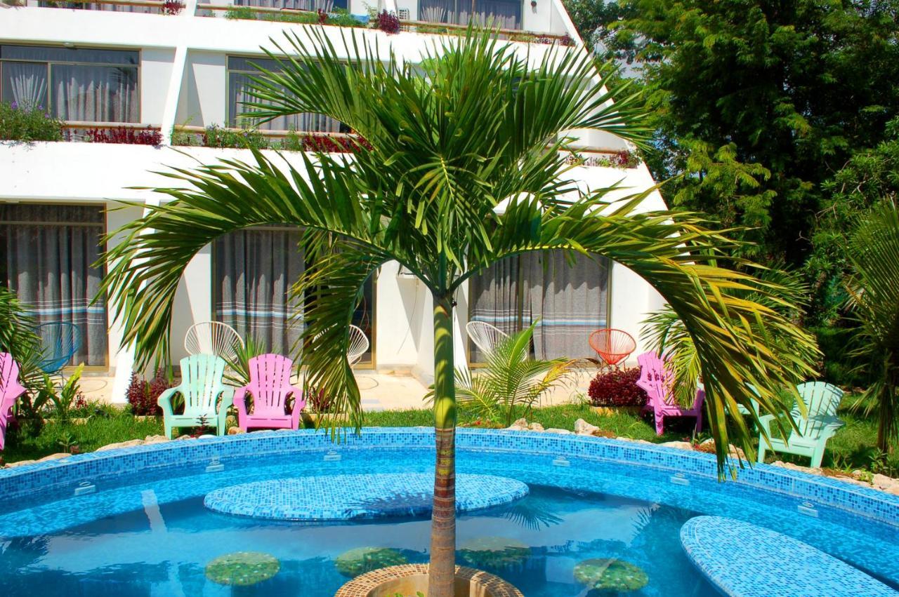 Axkan Tulum Pueblo Buitenkant foto