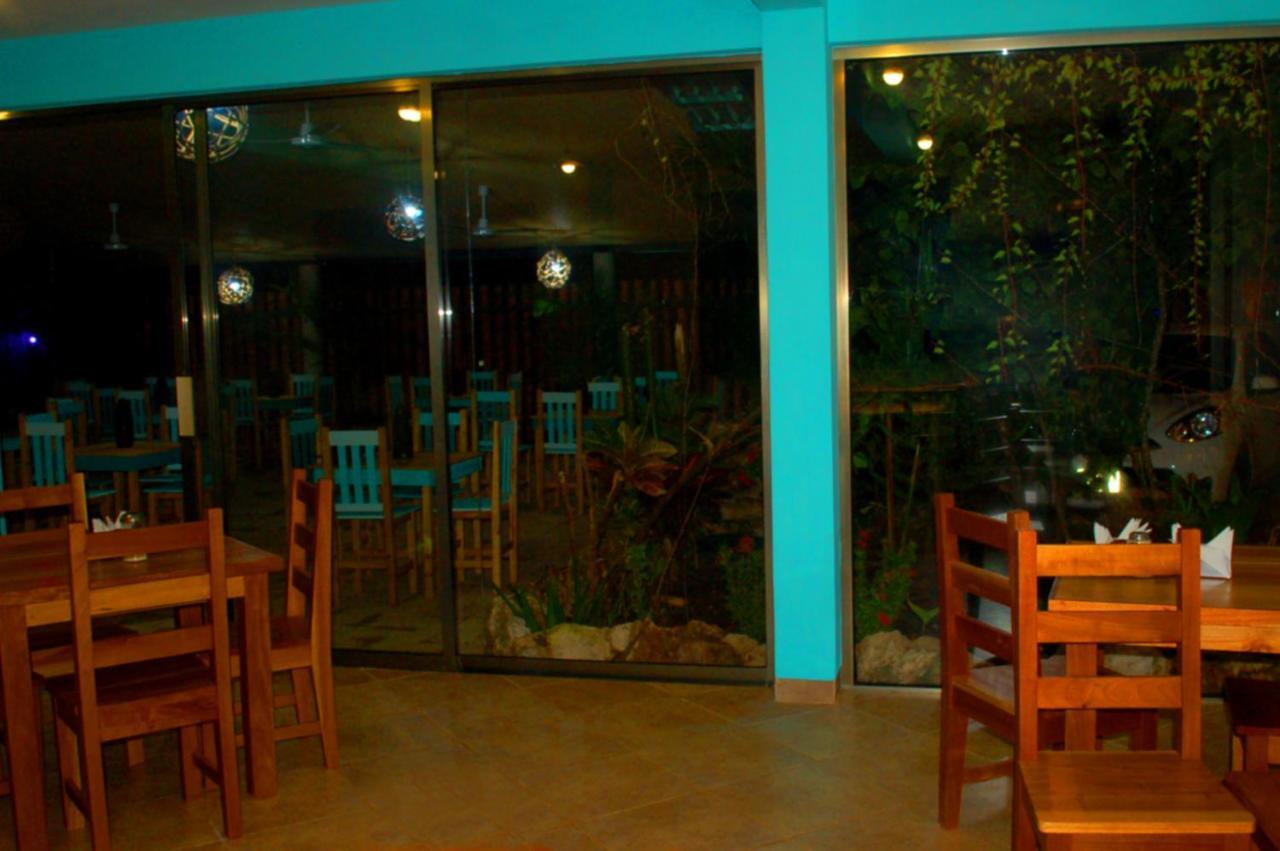 Axkan Tulum Pueblo Buitenkant foto