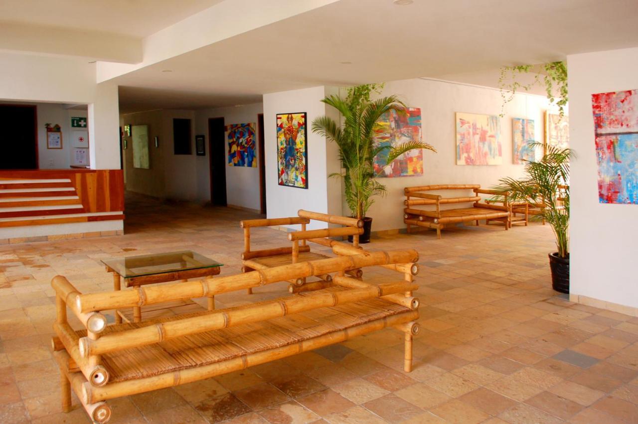 Axkan Tulum Pueblo Buitenkant foto