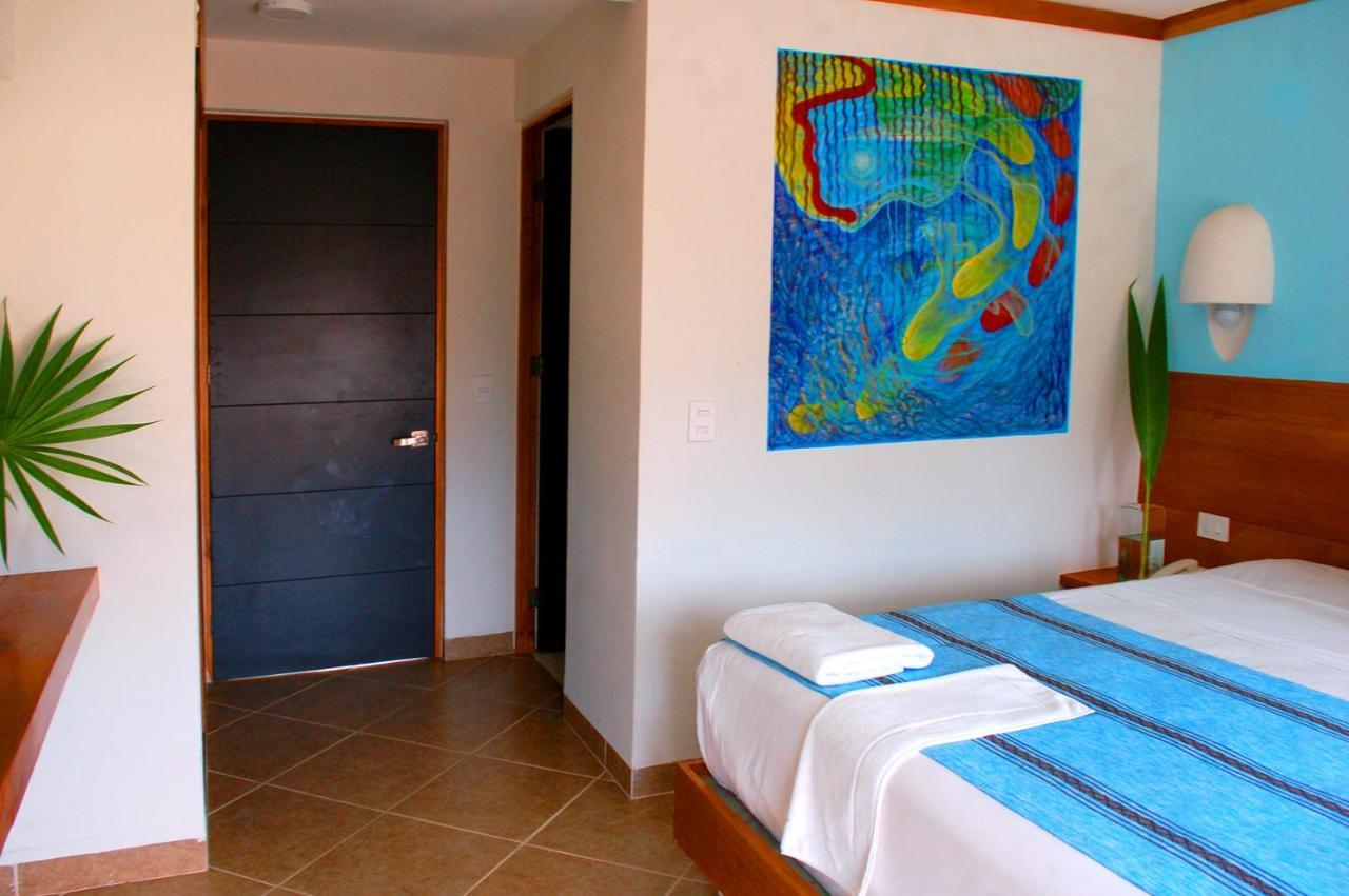 Axkan Tulum Pueblo Buitenkant foto