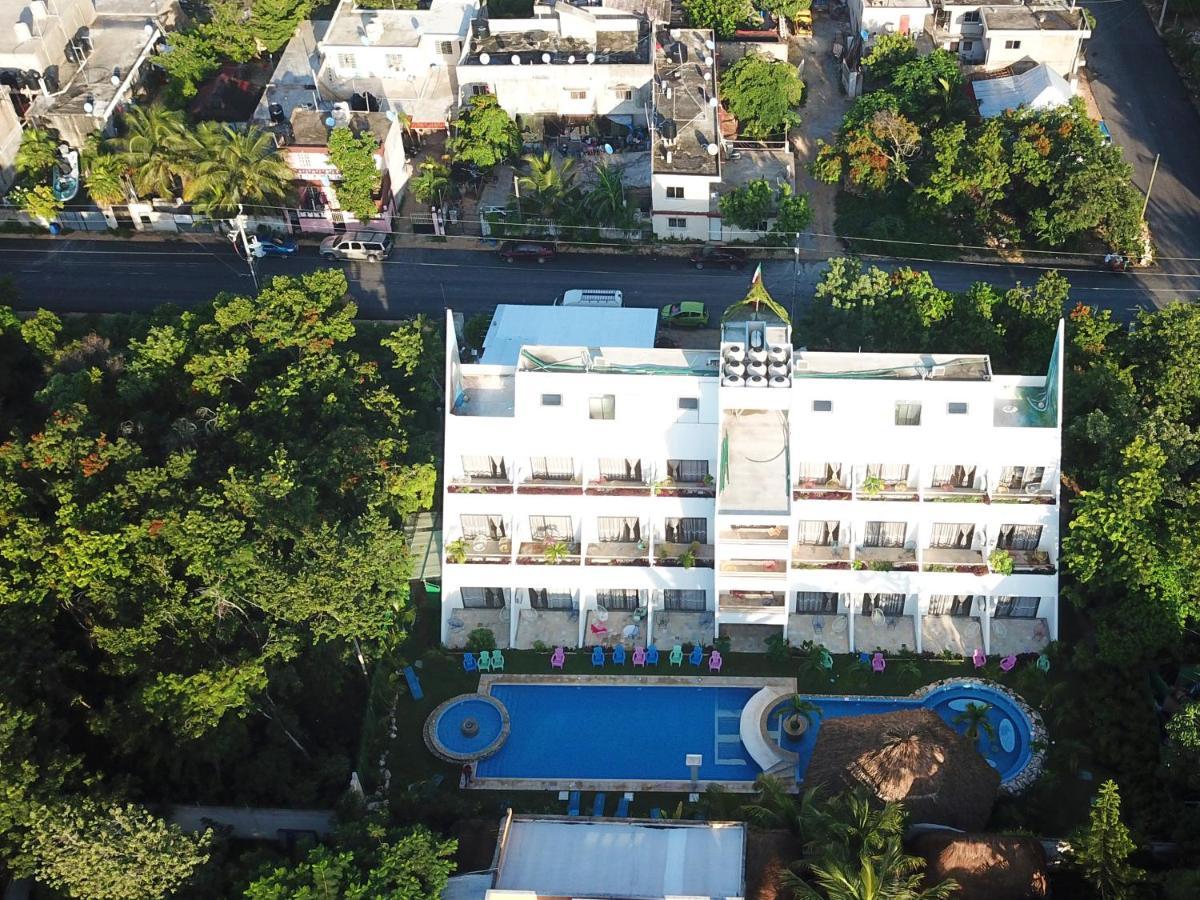 Axkan Tulum Pueblo Buitenkant foto